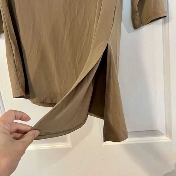 Susan Graver Tan Asymmetrical Liquid Knit Quarter Sleeves Medium Tunic Blouse - Picture 4 of 10